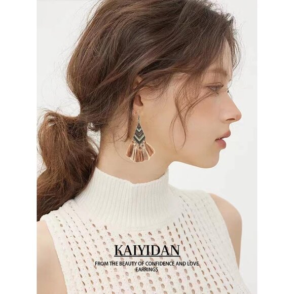 Brown Tassels Geometric Shape Dangle Statement Vintage Dainty Earring for Women - Picture 9 of 9